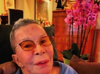 Morre a cantora Rita Lee aos 75 anos