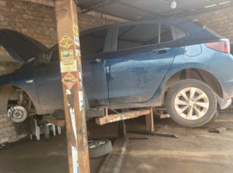 Polícia localiza veículo furtado no Amazonas sendo desmontado em oficina de Boa Vista