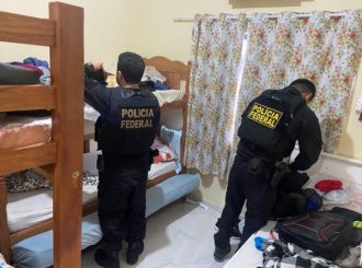 Operação da PF mira organização criminosa suspeita de promover entrada ilegal de imigrantes em Roraima
