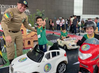 Maio Amarelo: Prefeitura de Boa Vista inaugura minicidade para educar crianças sobre regras de trânsito no Teatro Municipal