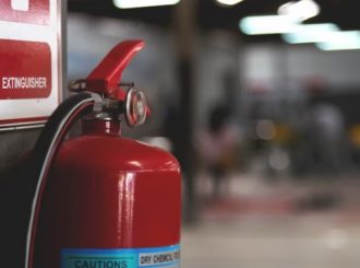 Incêndio em dormitório de escola na Guiana deixa pelo menos 20 crianças mortas