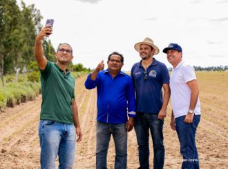 Arthur Henrique acompanha plantio em comunidades indígenas de Boa Vista