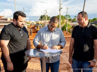 Arthur Henrique assina ordem de serviço para  pacote de obras na região do João de Barro