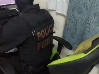 Operação da PF em RR mira suspeitos de armazenar e compartilhar conteúdo pornográfico de crianças e adolescentes na internet