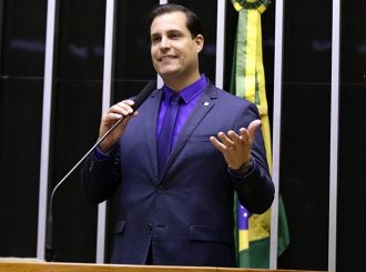 Deputado de Roraima vota contra prisão de suspeito de ser mandante do assassinato da Marielle Franco