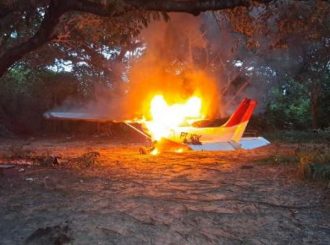Operação intercepta e destrói aeronave em garimpo ilegal na Terra Yanomami