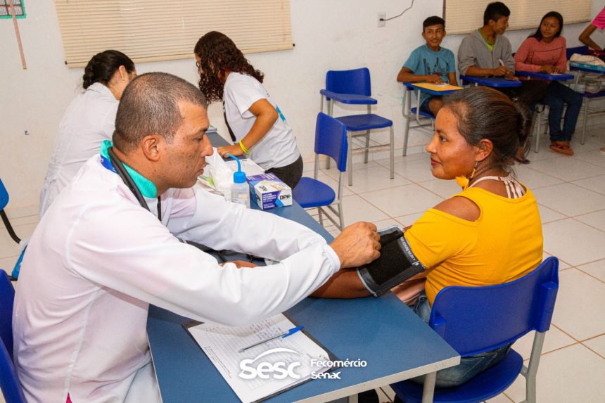 Sesc-RR leva serviços gratuitos de saúde, lazer e cultura para moradores de Iracema