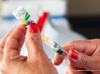 Governo Federal lança campanha para vacinar crianças e jovens até 15 anos