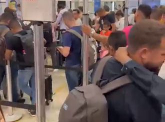 Passageiros denunciam atrasos e voos cancelados em aeroporto de Boa Vista