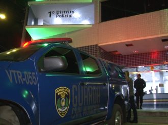 Casal é preso em flagrante suspeito de tráfico de drogas em Boa Vista
