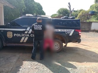 Homem é preso suspeito de estuprar por 12 anos a própria filha