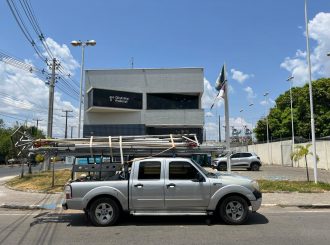 Tendas avaliadas em R$ 30 mil são recuperadas após furto