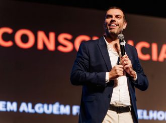 Sebrae Roraima promove programação para empreendedores com palestra-show de renomado especialista em vendas