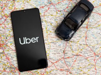 Uber defende no STF que não há vínculo de emprego com motoristas