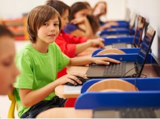‘Escolas Conectadas’: Governo Federal vai levar internet a mais de 570 unidades de ensino em Roraima