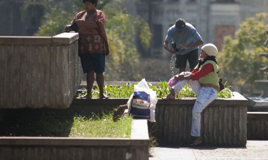 Estudo indica que um em cada mil brasileiros não têm moradia 