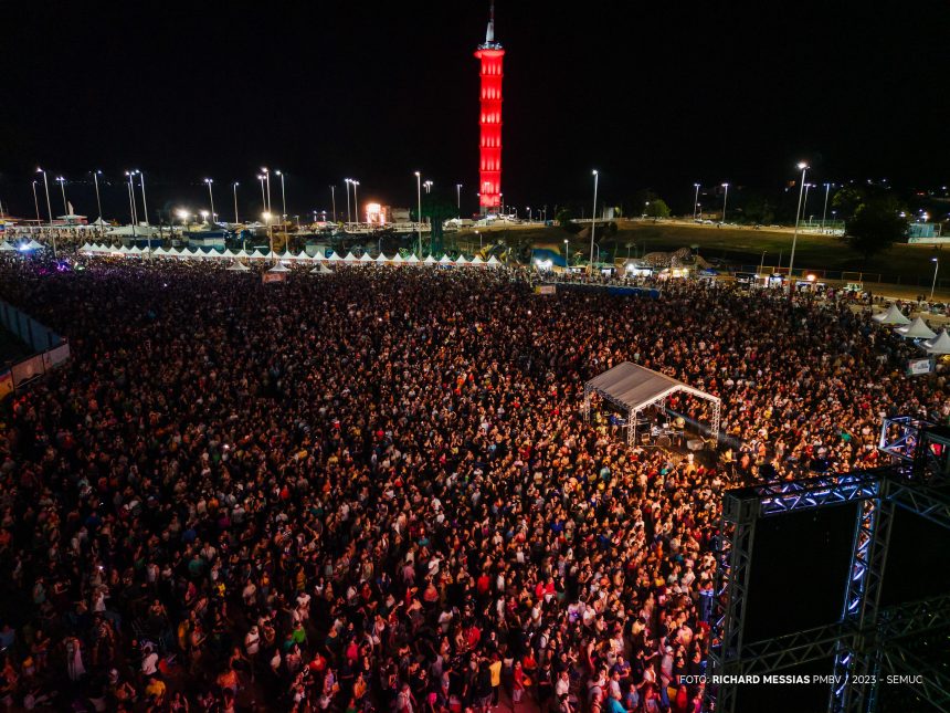 Mormaço Cultural: mais de 55 mil pessoas prestigiam primeira noite do festival no Parque do Rio Branco