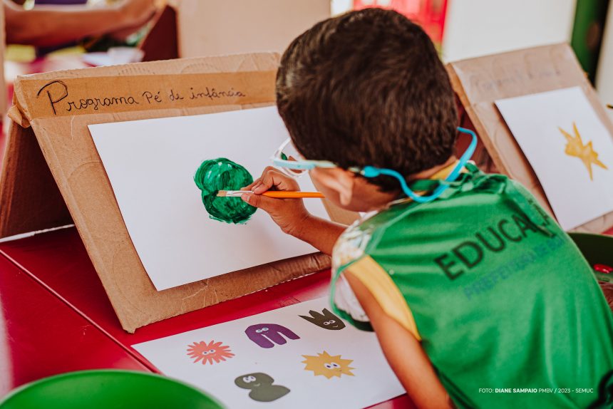 ‘Pé de Infância’: programa fortalece vínculos afetivos entre crianças e suas famílias em creches de Boa Vista