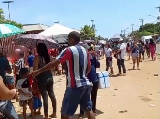 Pais de crianças denunciam confusão e desorganização em ação social de entrega de brinquedos do Governo de RR
