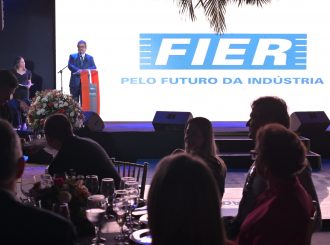 FIER e CNI premiam personalidades, instituições e empresários que contribuíram com a indústria roraimense