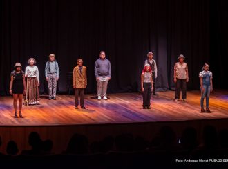 Alunos da Escola de Teatro da Prefeitura se apresentam em espetáculos abertos ao público em Boa Vista
