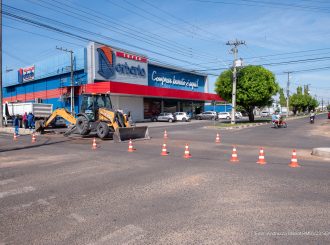 Prefeitura de Boa Vista inicia fechamento de canteiros centrais no bairro São Vicente