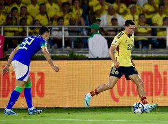Seleção brasileira joga mal e perde de virada para Colômbia em Barranquilla