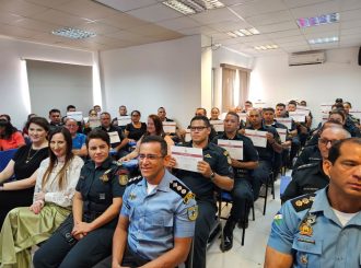 Integrantes da rede de proteção às vítimas de violência passam por capacitação