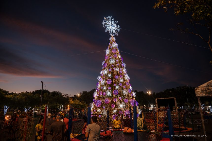 Prefeitura acende árvores de Natal neste sábado em Boa Vista