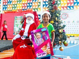 Campanha Papai Noel dos Correios: alunos do campo da rede municipal de Boa Vista recebem presentes de Natal
