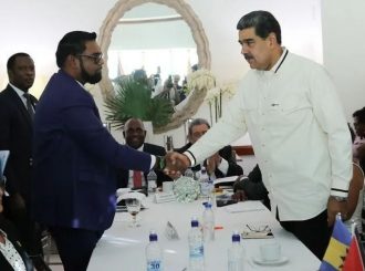 Venezuela e Guiana concordam em continuar diálogo sobre disputa por Essequibo