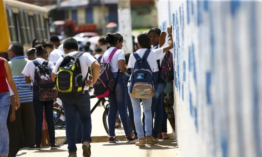 Ranking da Educação: Brasil apresenta desempenho estável em Programa Internacional de Avaliação de Estudantes