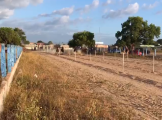 Interditado judicialmente, Jockey Club foi palco de corrida de cavalo clandestina neste sábado