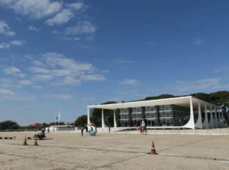 Praça dos Três Poderes passará por restauração