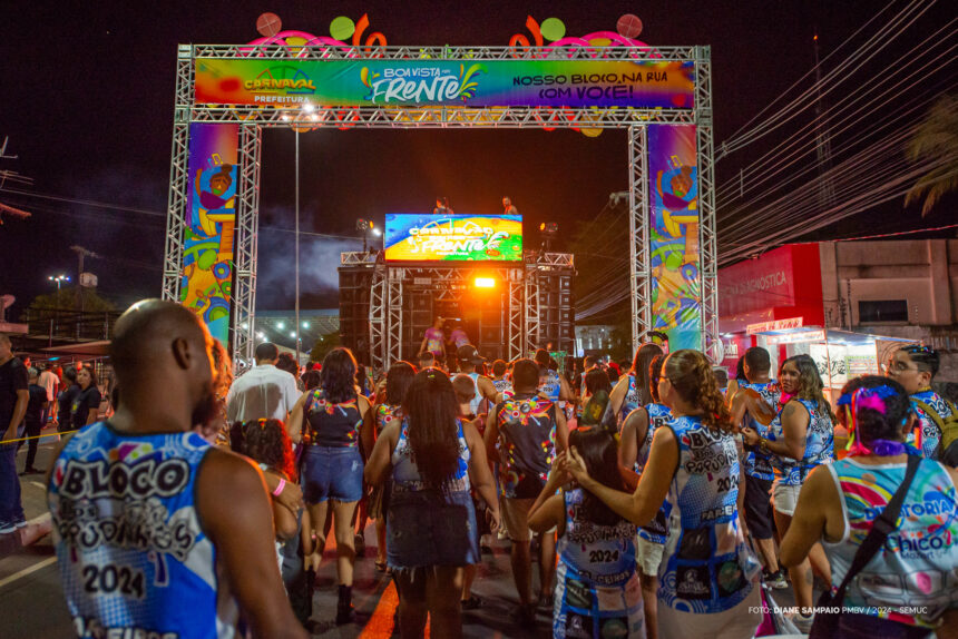 Carnaval Boa Vista pra Frente: abertura reúne milhares de pessoas na Praça Fábio Marques Paracat