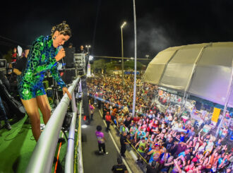 Cantora Gilmelândia reúne milhares de pessoas no encerramento do ‘Carnaval Boa Vista pra Frente’