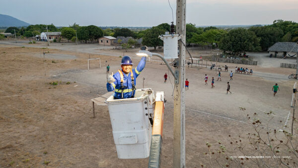 Comunidades indígenas de Boa Vista recebem última etapa de iluminação LED