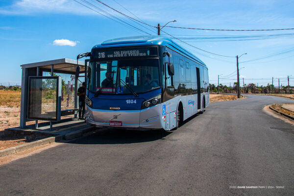 Prefeitura de Boa Vista disponibiliza nova linha de ônibus para atender moradores do Murilo Teixeira e Residencial Caburaí; confira a rota