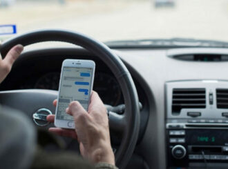 Em dois meses, Roraima registrou mais de 300 infrações por uso de celular no trânsito