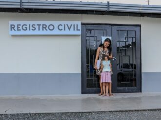 Órfã de 6 anos conquista Certidão de Nascimento com ajuda de irmã mais velha e apoio da Defensoria Pública