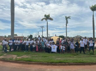 Familiares realizam manifestação para reivindicar melhorias para detentos da Pamc, em Boa Vista