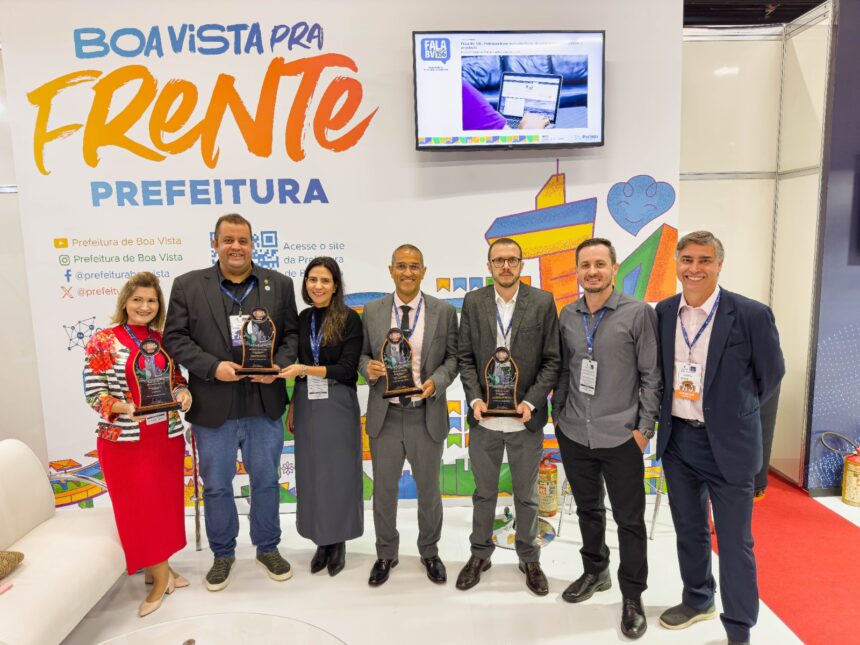  Prefeito Arthur Henrique recebe Prêmio ‘InovaCidade’ com projeto que identifica famílias em situação de vulnerabilidade social na capital