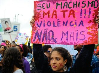 Em casos de violência doméstica, Projeto de Lei prevê perda de direitos à bens aos agressores durante divórcio