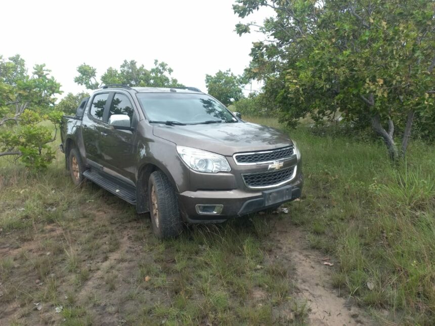 Irmãos furtam veículo em Roraima, vendem carro por R$ 5 mil na Guiana e acabam presos