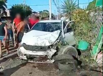 Motociclista morre após ser atingido por carro dirigido na contramão por policial penal em avenida de Boa Vista; veja vídeo