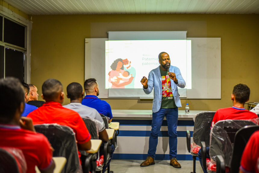 Como forma de incentivar a paternidade positiva, Prefeitura de Boa Vista promove palestras que fortalecem vínculos de afeto na criação das crianças