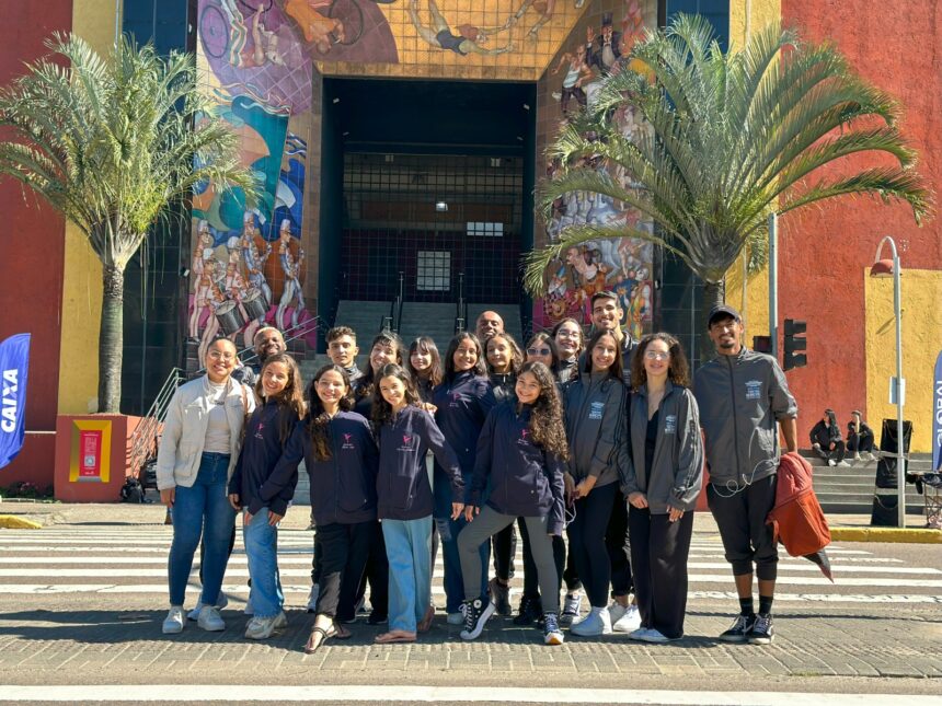 Bailarinos do Teatro Municipal de Boa Vista participam de Festival Internacional de Dança em Joinville