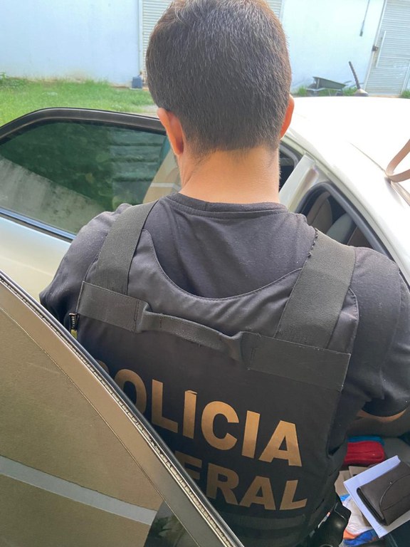 Operação da Polícia Federal em RR mira grupo suspeito de facilitar entrada ilegal de estrangeiros no Brasil