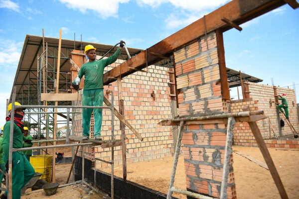 Investimento na educação de Boa Vista: com a construção de novas escolas, rede municipal ofertará mais de 4 mil novas vagas para alunos