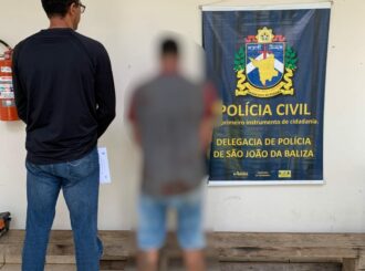 Jovem é preso no interior de RR suspeito de tentar matar esposa com golpes de tesoura durante discussão